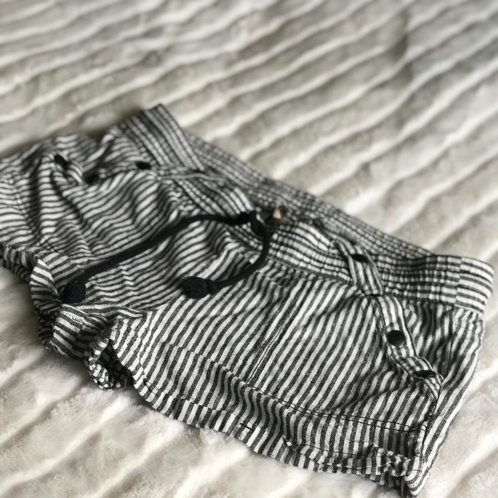 Striped shorts